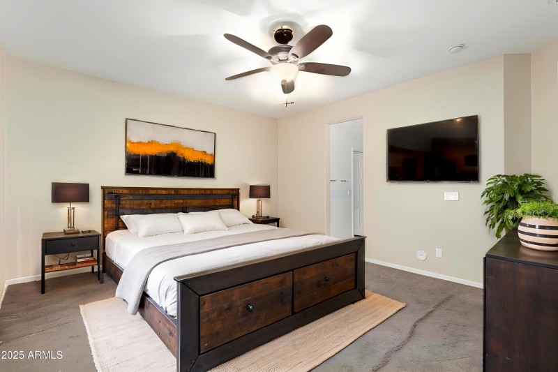 V-STAGE - Bedroom - Industrial - 12