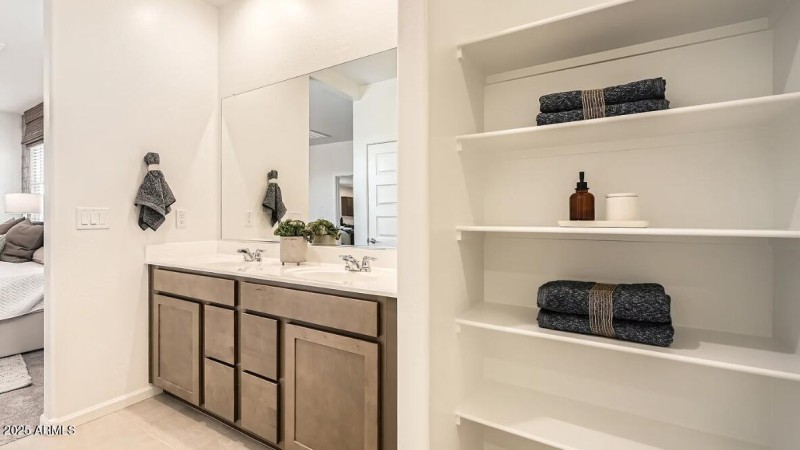 Owners Bath