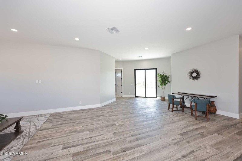 Great Room-Patio