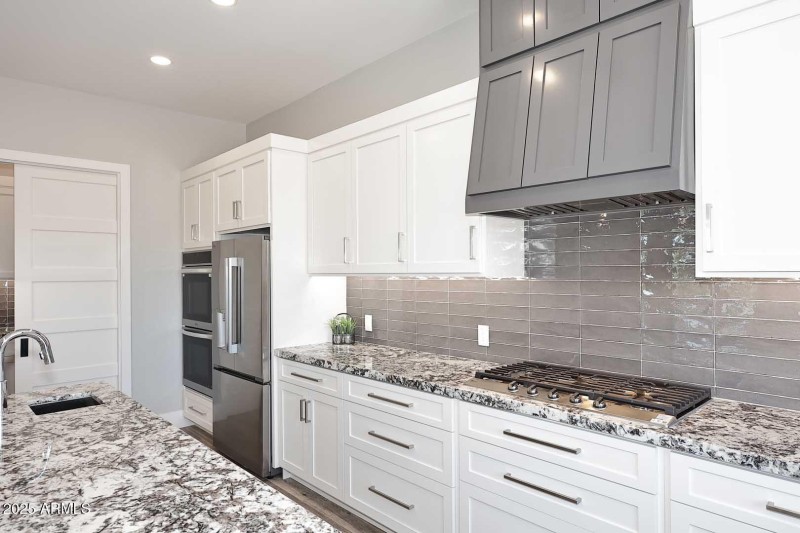 Kitchen-Gas Stove