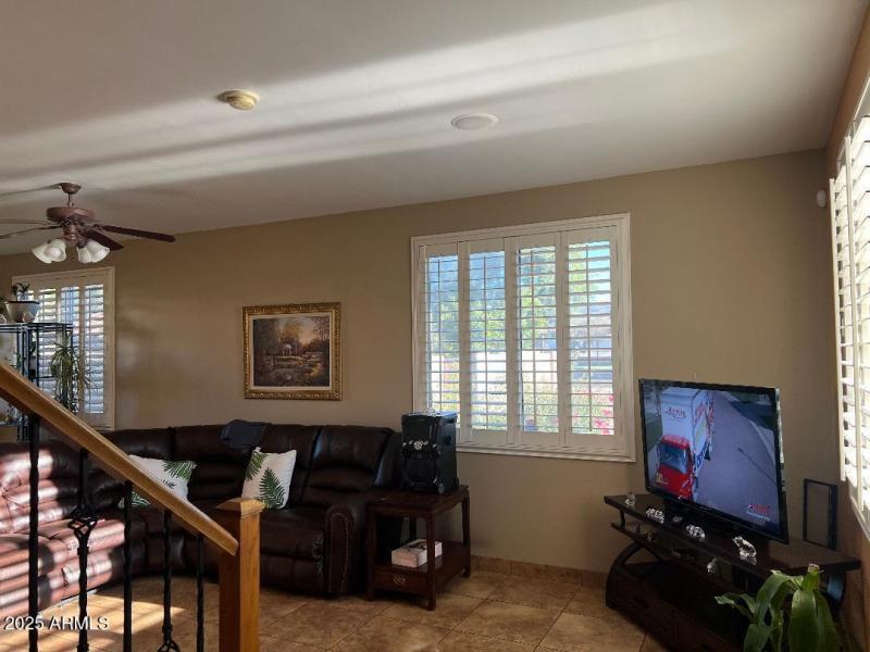 Living Room 5129