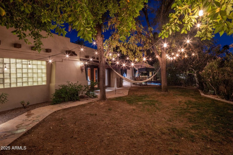Another gorgeous outdoor area