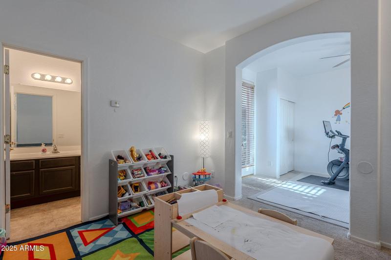 Casita bathroom