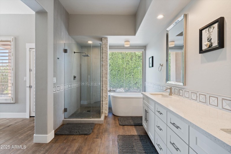 24-Primary Bathroom