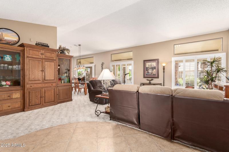 Greatroom/Entryway