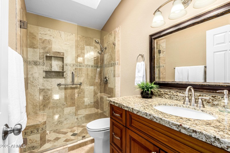 Guest Bathroo
