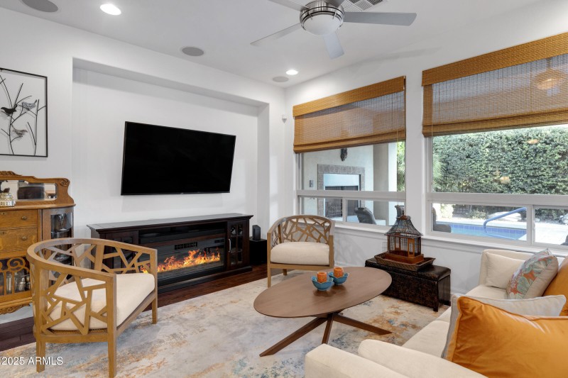 1761 E Harmony Wy-11