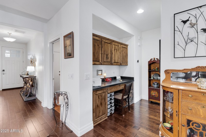 1761 E Harmony Wy-23