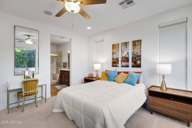 1761 E Harmony Wy-26