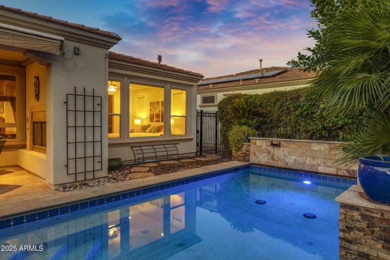 1761 E Harmony Wy-47