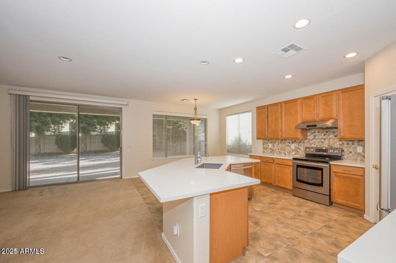 20230302010158684045000000-o