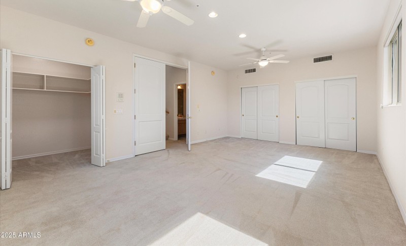 Bonus room/5th Bedroom with 3 closets