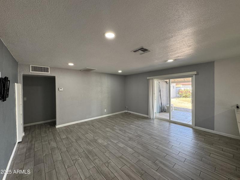 Living/dining
