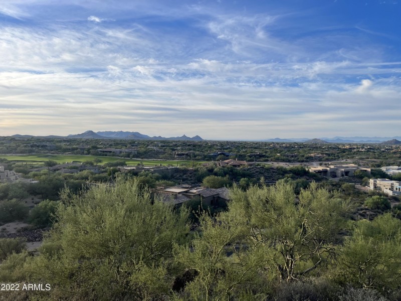 003_Golf Views