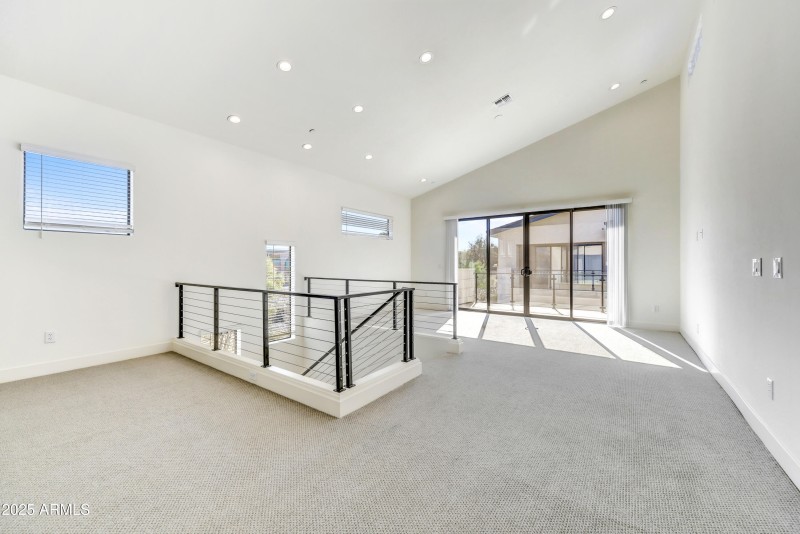 018_Loft II