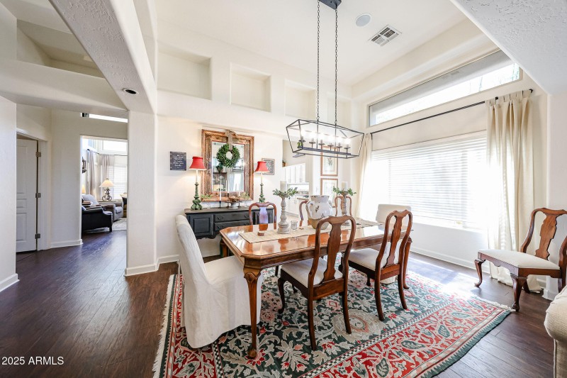 Formal Dining