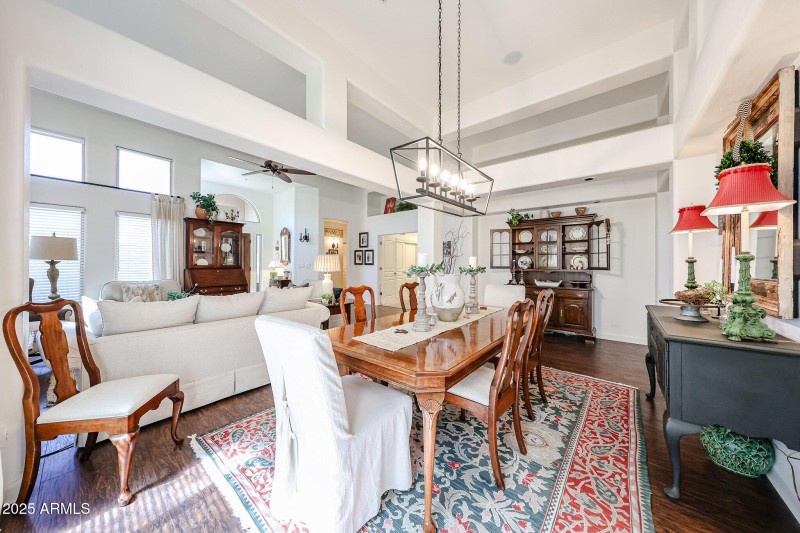 Formal Dining