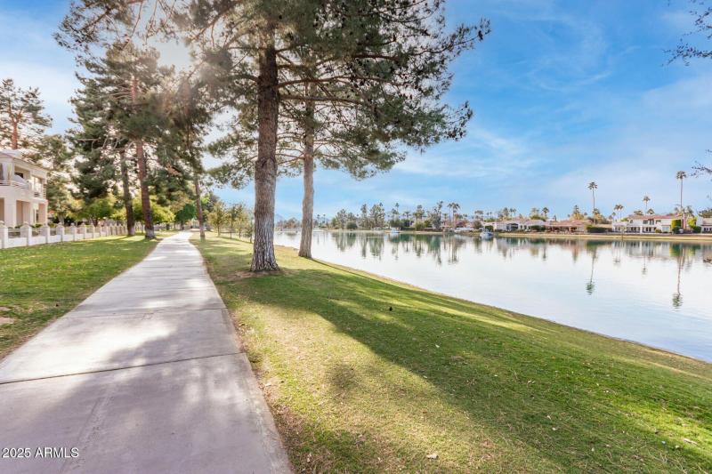 Lakefront Luxury McCormick Ranch