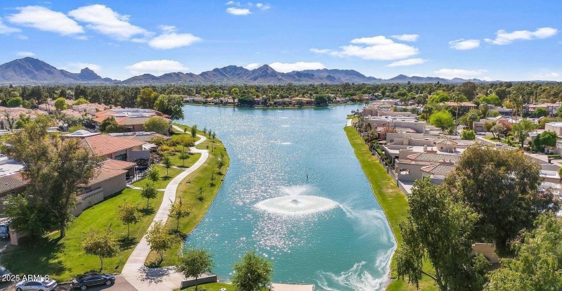 Lakefront Luxury McCormick Ranch