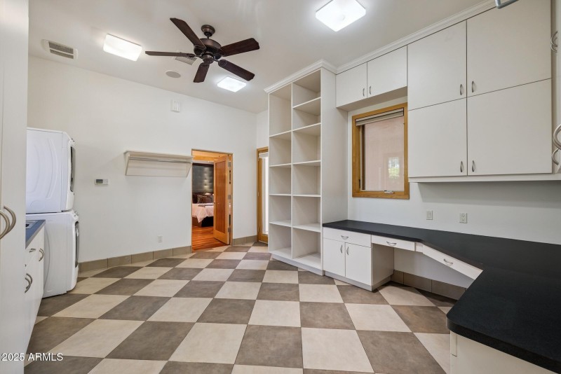 Guest House Laundry & Storage