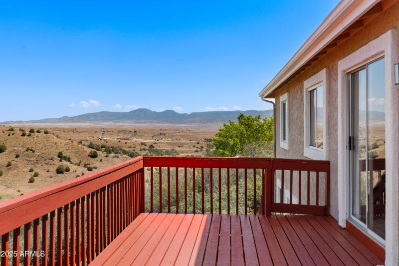 10-Deck View