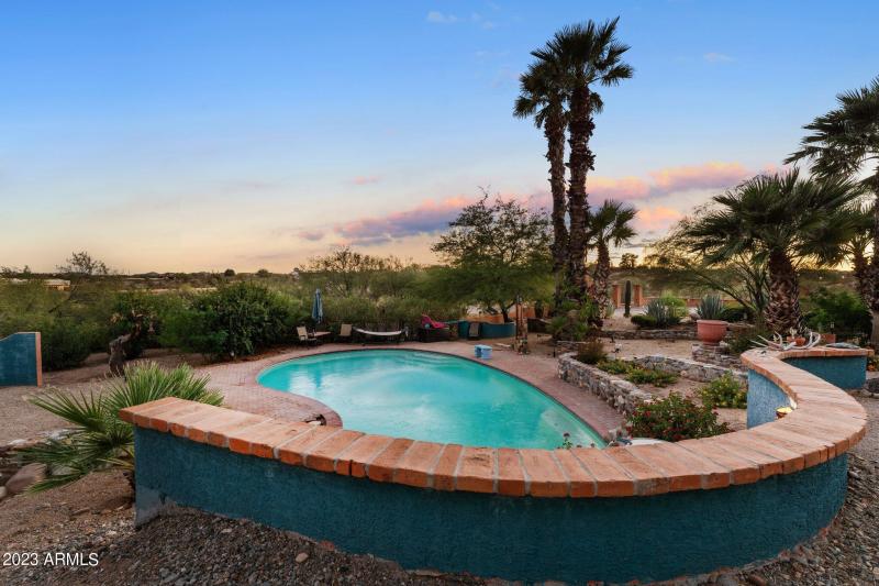5-web-or-mls-2023-10-25 07.00.16-3