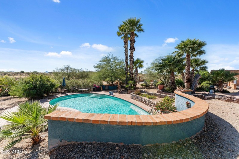 83-web-or-mls-2023-10-25 01.31.51