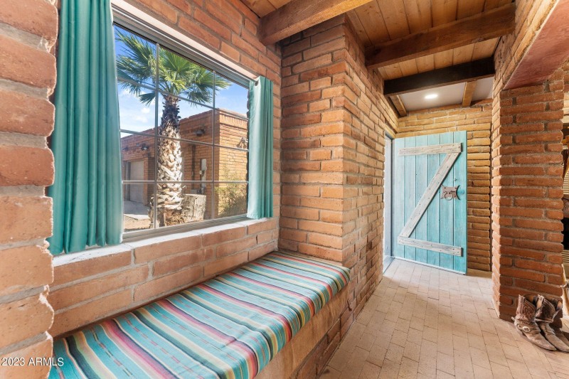 25-web-or-mls-2023-10-25 00.36.48