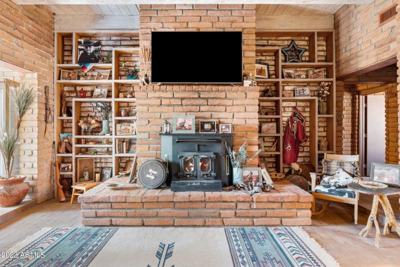 28-web-or-mls-2023-10-25 00.38.32-1