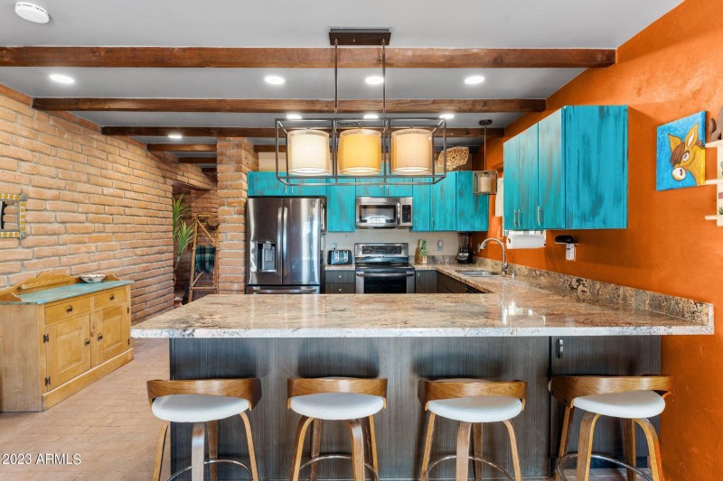 37-web-or-mls-2023-10-25 00.45.41-3