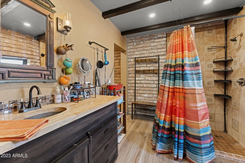 49-web-or-mls-2023-10-25 00.55.08-1