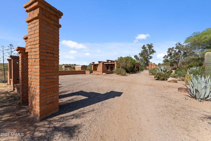 89-web-or-mls-2023-10-25 01.36.51-2