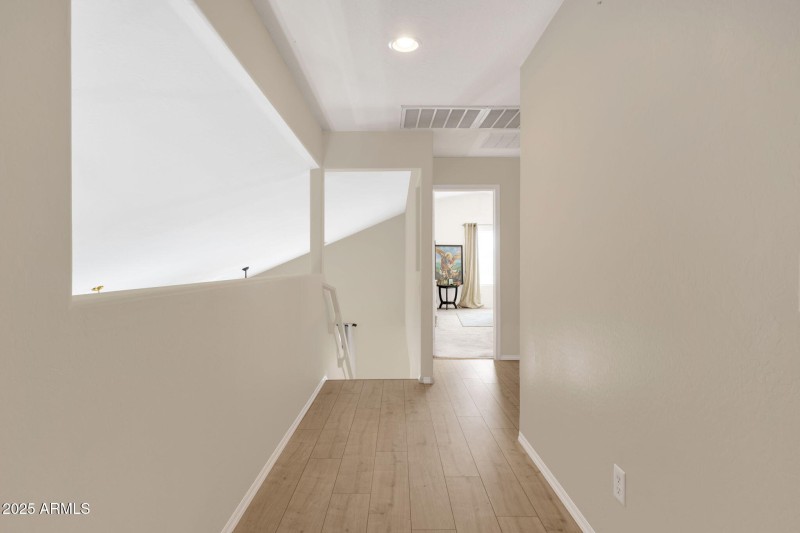 22-web-or-mls-5309-s-16th-dr