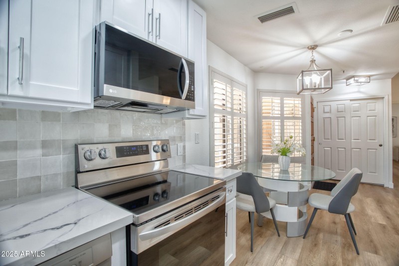 19400 N Westbrook Pkwy 241 Peoria - 203