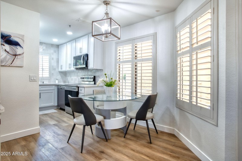 19400 N Westbrook Pkwy 241 Peoria - 204