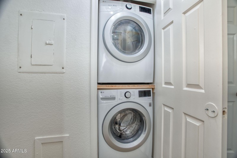 19400 N Westbrook Pkwy 241 Peoria - 221