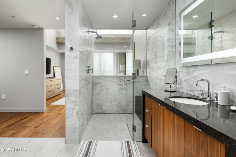 22-5455 E Lincoln Dr Unit #3006 (20 of 3