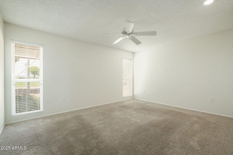 Large Primary w/Golf Course Views