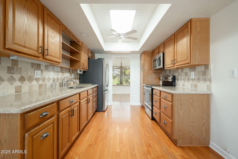 Updated Kitchen w/SS Appliances