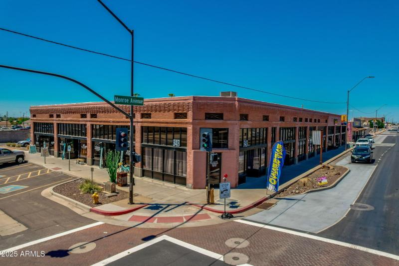 2-web-or-mls-Screws And Sparkles drone-2