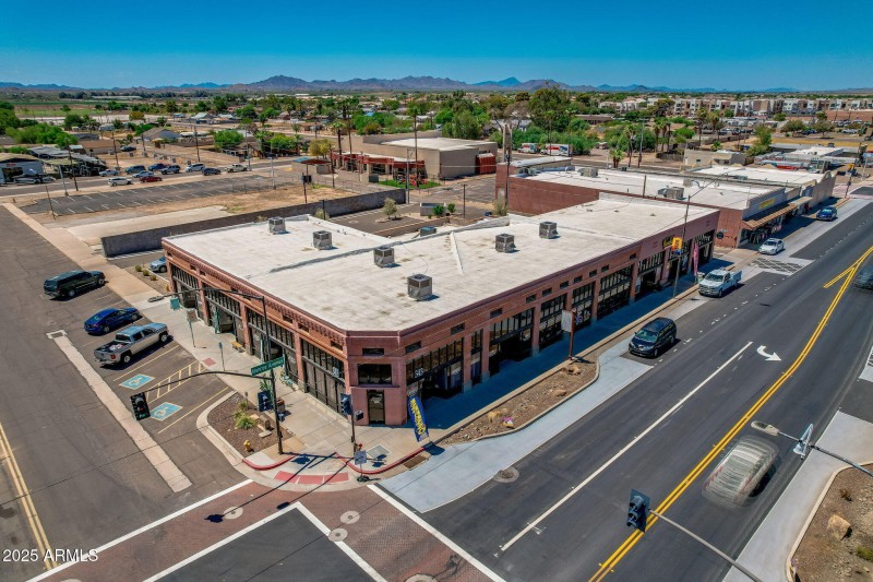 12-web-or-mls-Screws And Sparkles drone-