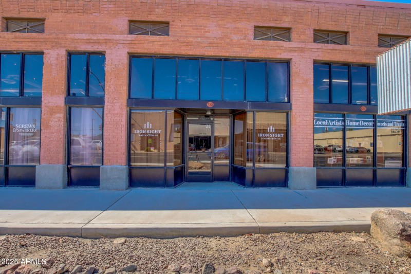 35-web-or-mls-Screws And Sparkles-7