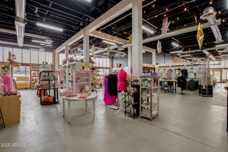 74-web-or-mls-Screws And Sparkles-46