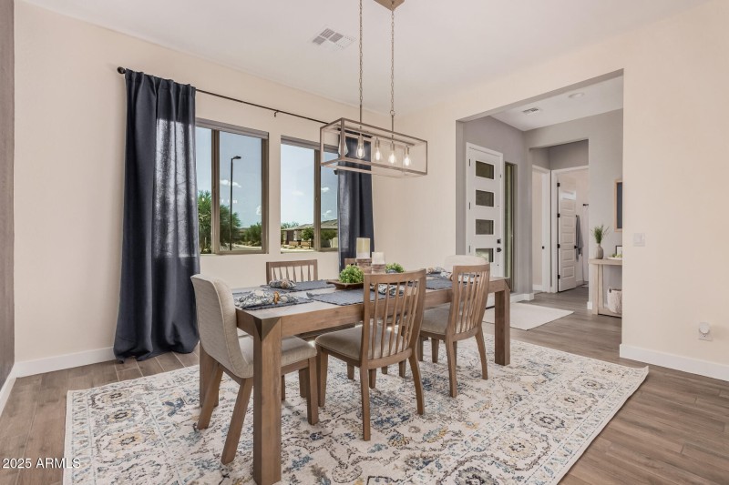 Dining Room View B