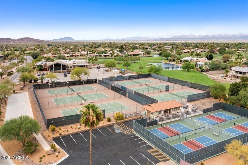 Tennis