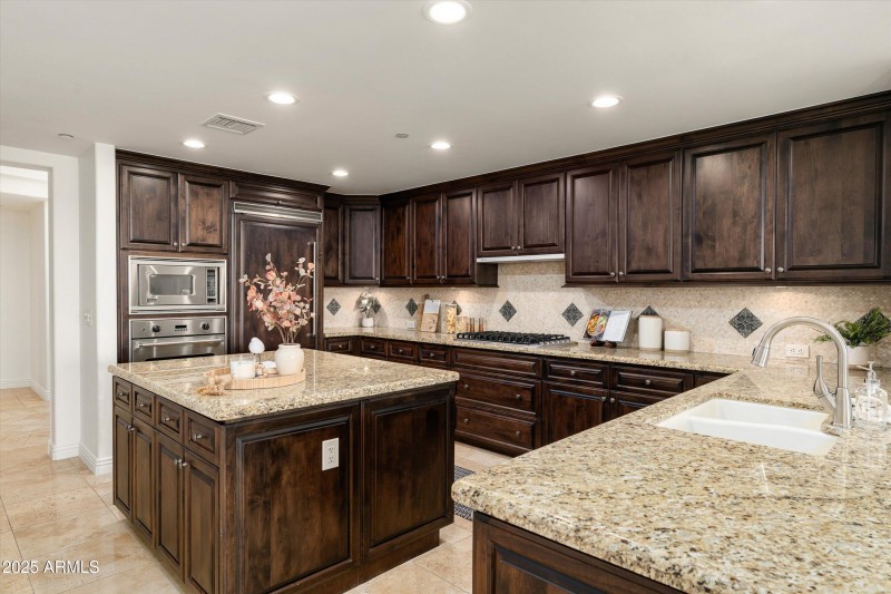 12-7175 E Camelback Rd #510 (12 of 42)