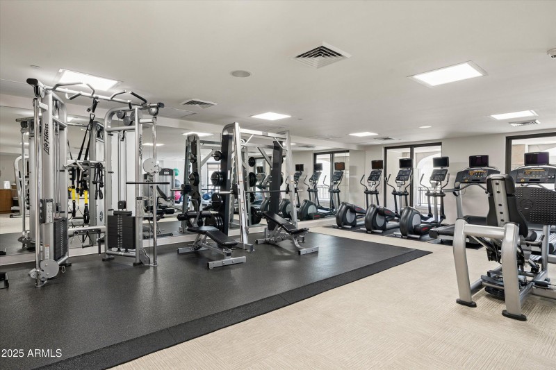 35-7175 E Camelback Rd #510 (35 of 42)