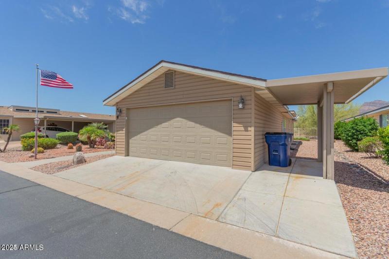 3301 S Goldfield Rd 4027