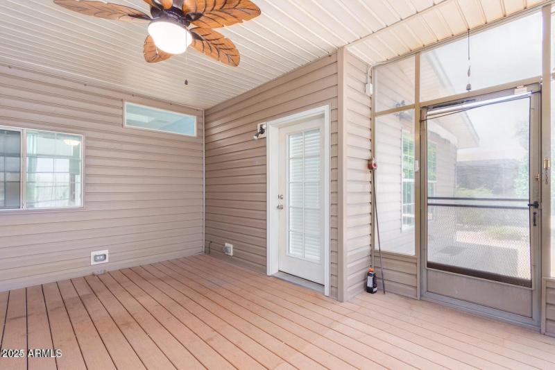 3301 S Goldfield Rd 4027