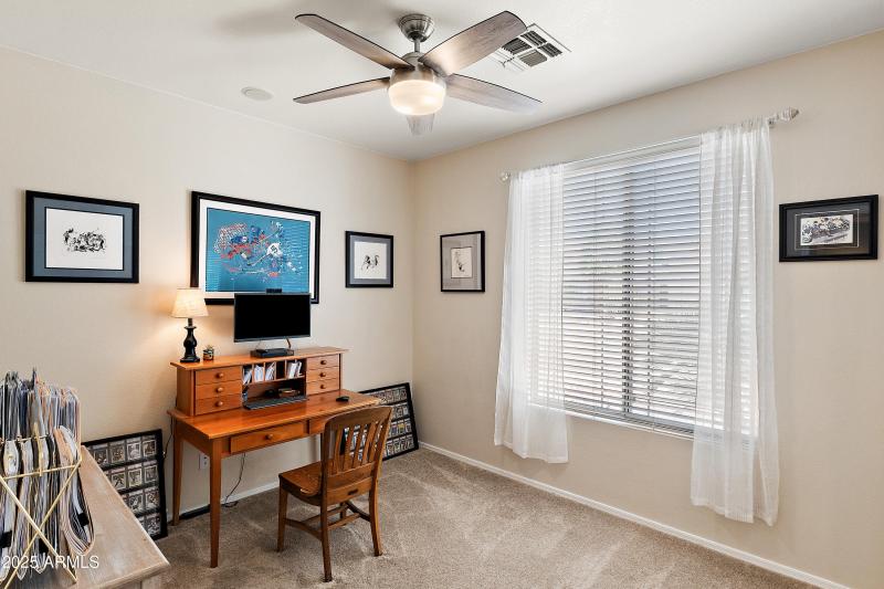 3rd Bedroom with mirrored closet
